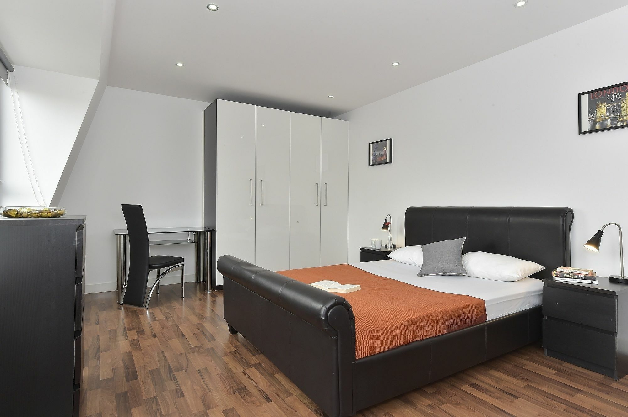 Tower Bridge Superior Apartments London Bagian luar foto
