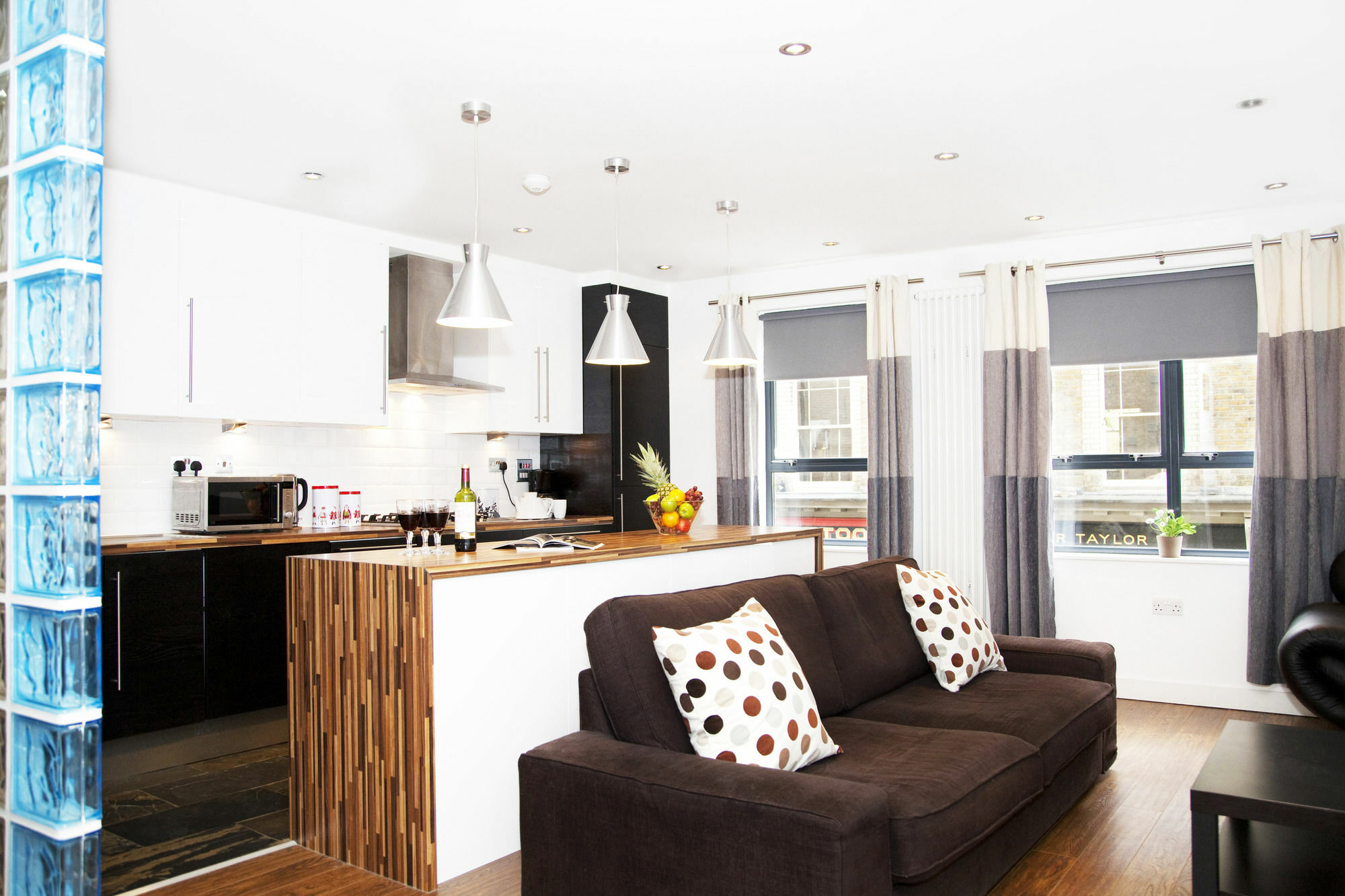 Tower Bridge Superior Apartments London Bagian luar foto