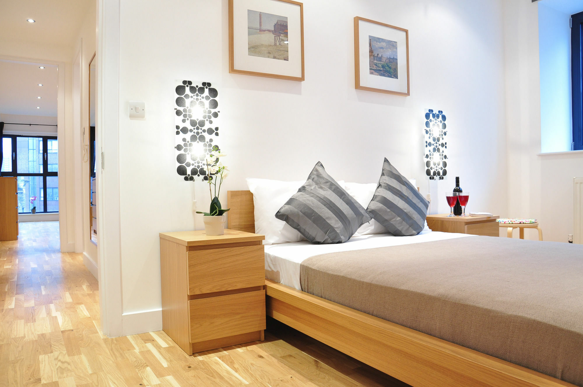 Tower Bridge Superior Apartments London Bagian luar foto